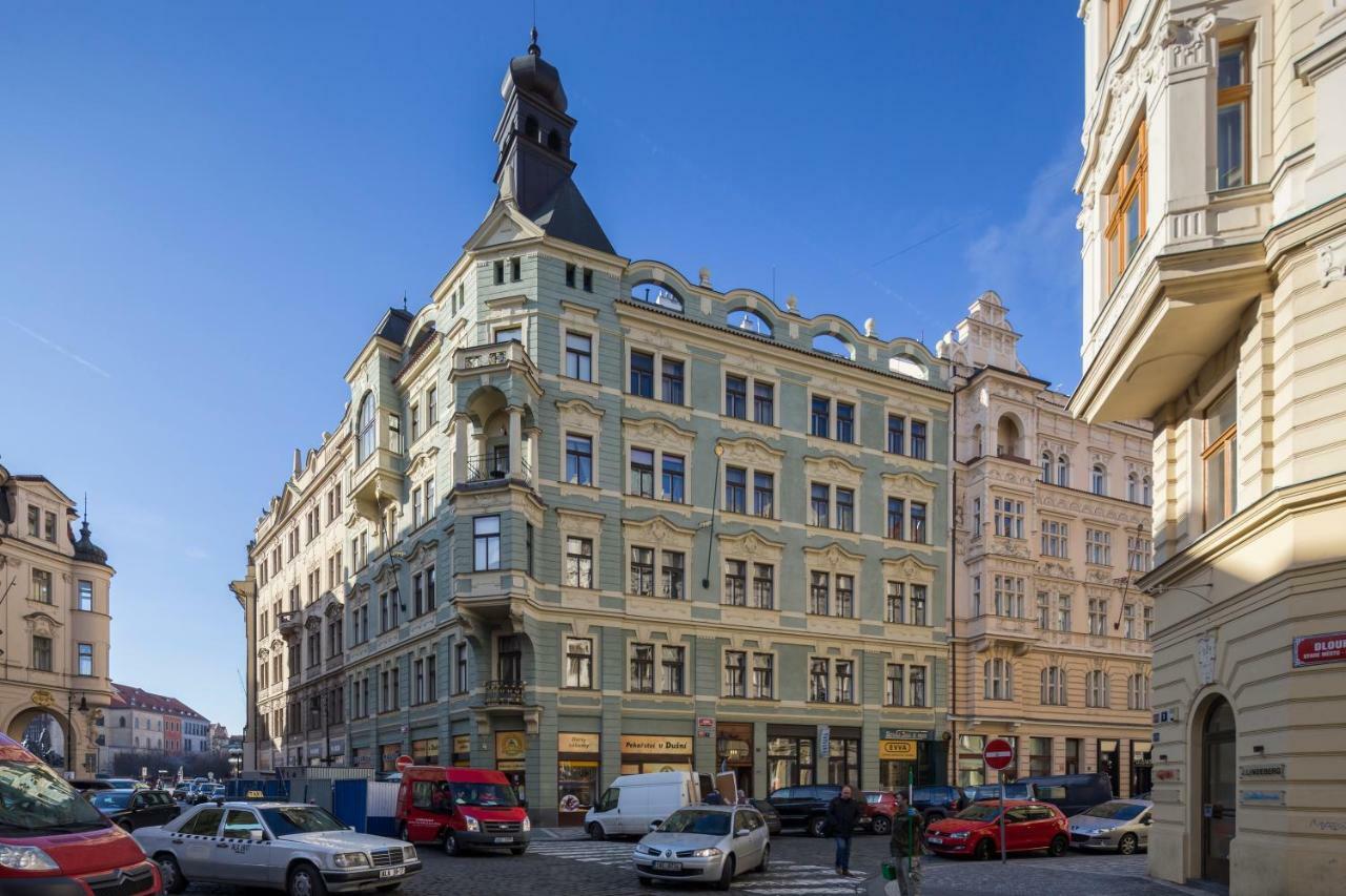 Dusni Apartments Praag Buitenkant foto